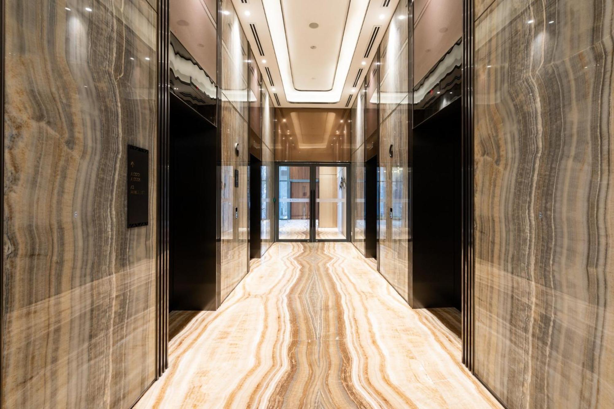 The Luxury Marq District 1 Saigon * TP. Hồ Chí Minh